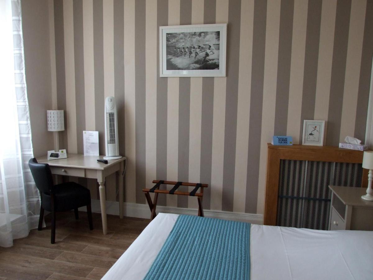 Logis Hotel L'Occitan 2 Etoiles Гайак Экстерьер фото
